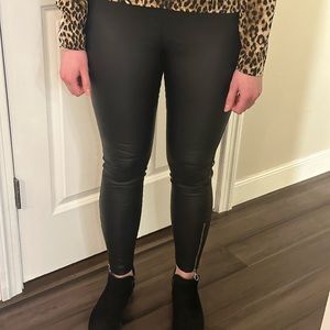 Nine West skinny imitation leather pants